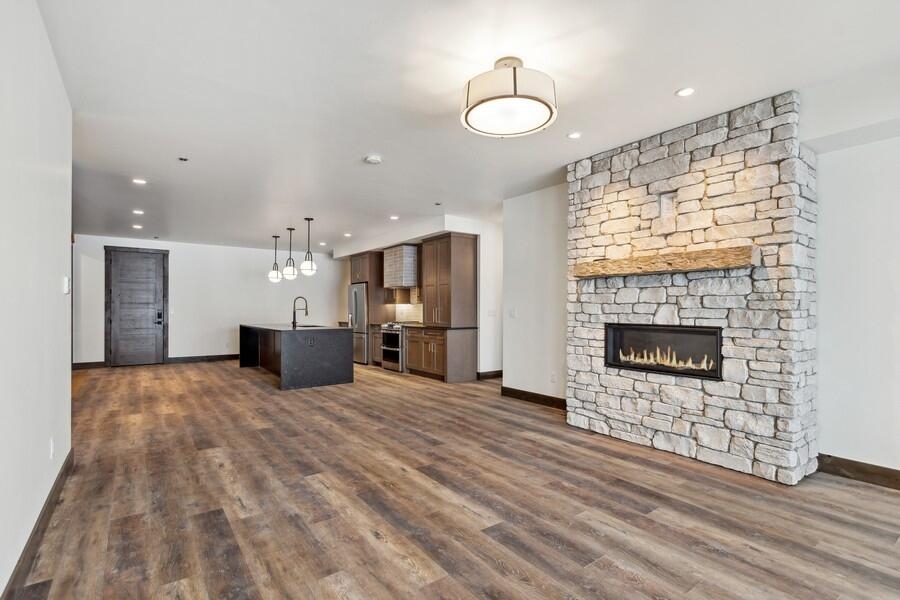 317 Akers Lane Whitefish Condominium 2 Bedrooms Sk