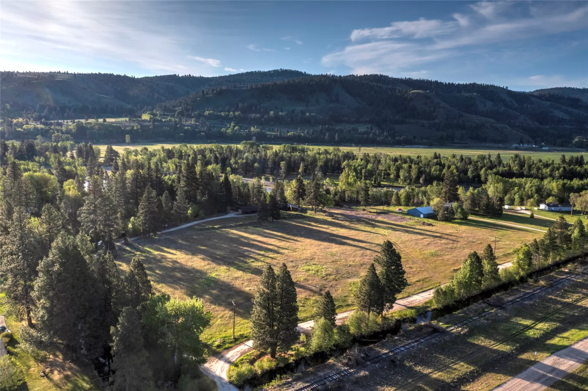 Nhn Trout Lane Hamilton Waterfront 7 Acres