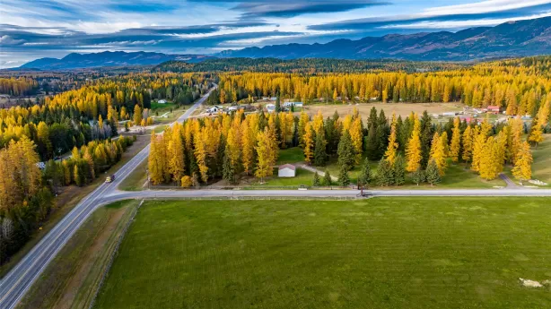 4640 Us Highway 93 W Whitefish Waterfront 7 Acres
