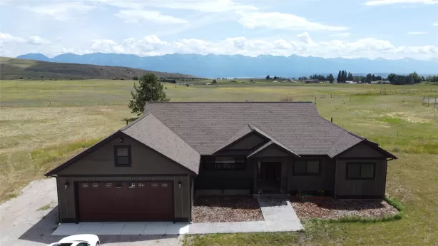 32994 Meadow Road Polson Singlefamilyresidence 4 B