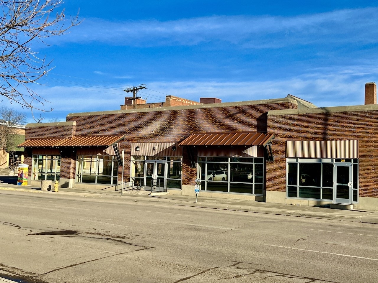 201   207 2nd Avenue S Great Falls Retail Waterfro