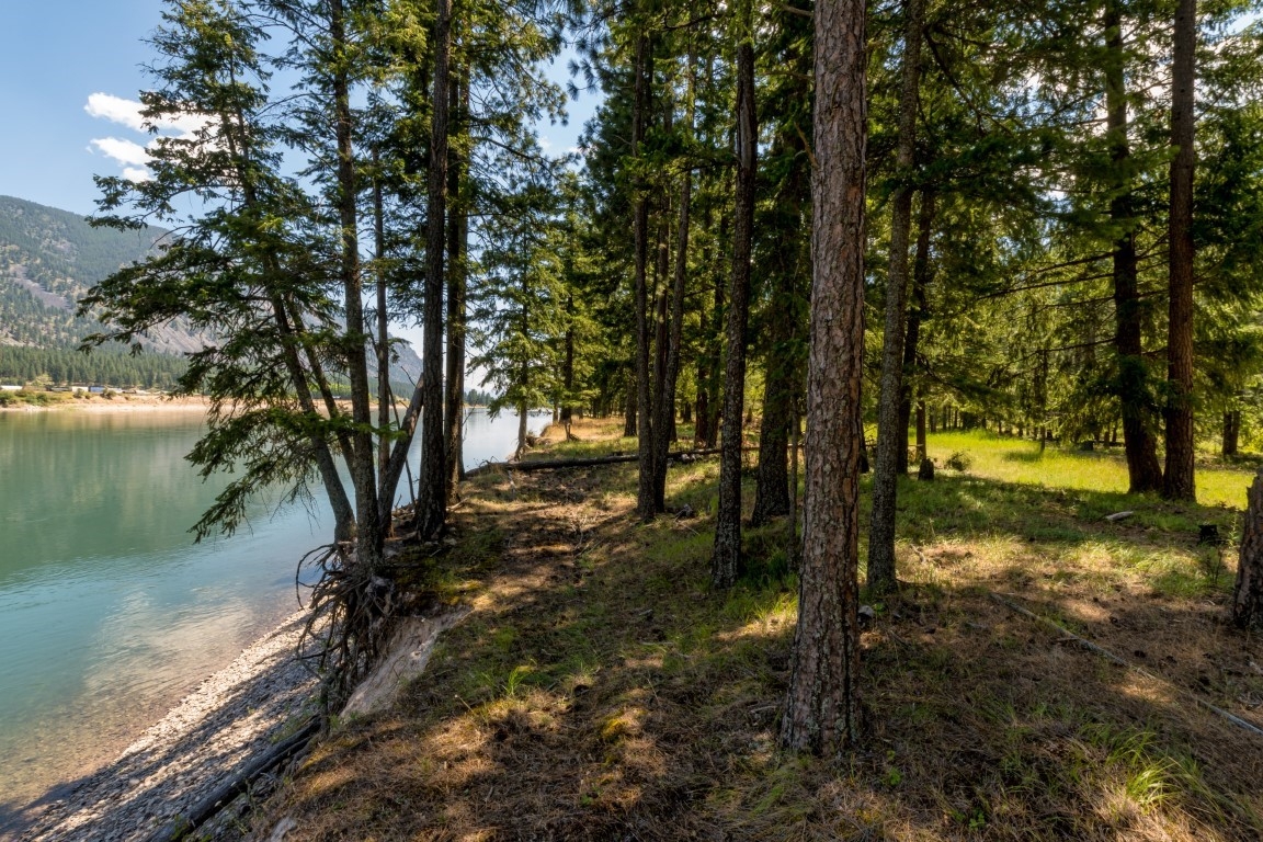 Nhn Tract 1 B River Road W Plains Horse Waterfront