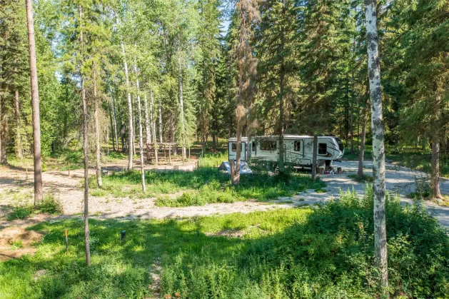 5374 Us Highway 93 W Whitefish Horse Waterfront