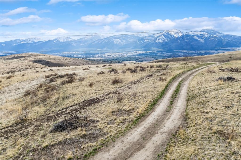 20520 Dawson Drive Florence Waterfront 20 Acres