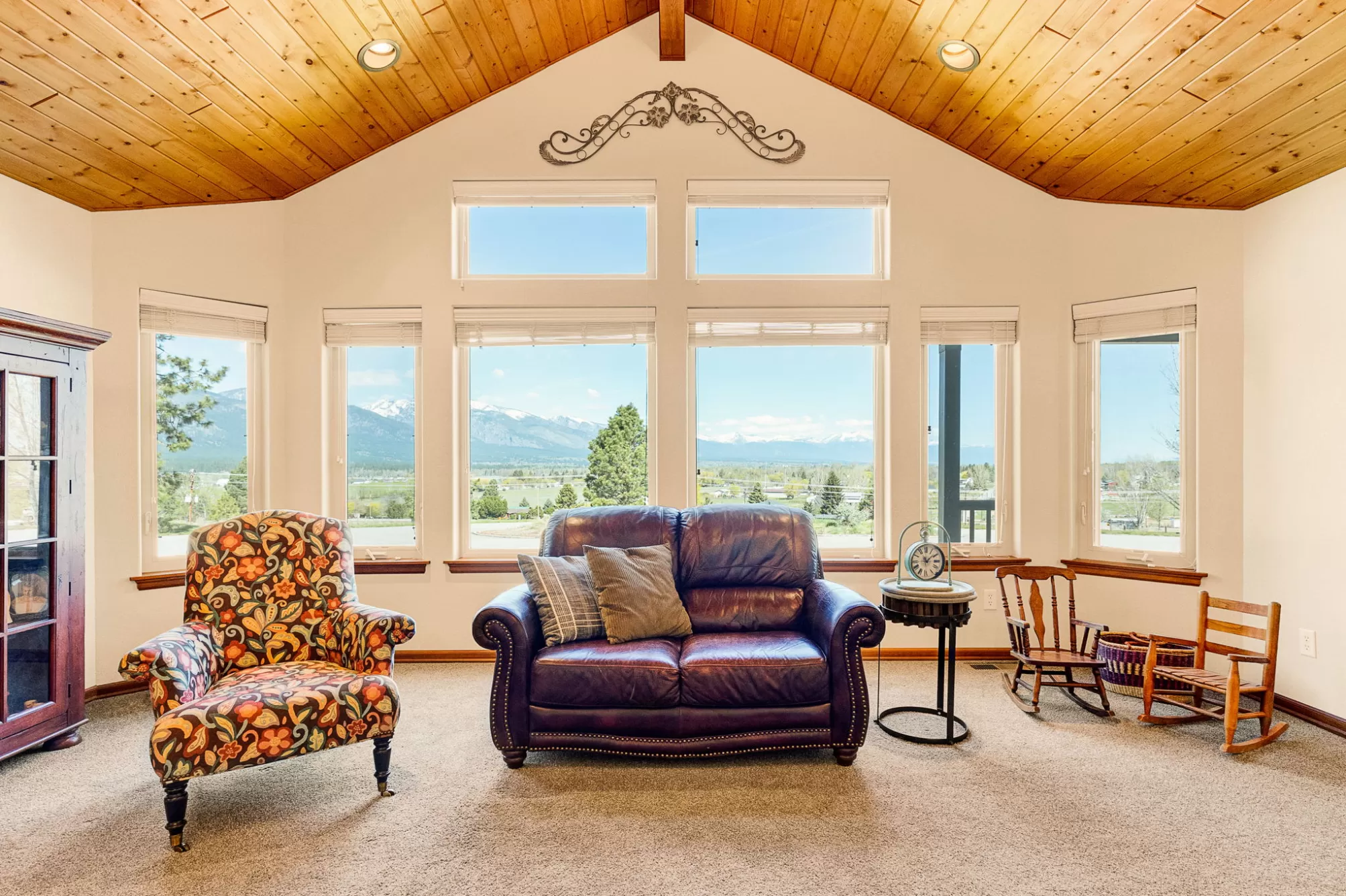 817 Ponderosa Drive Hamilton Singlefamilyresidence