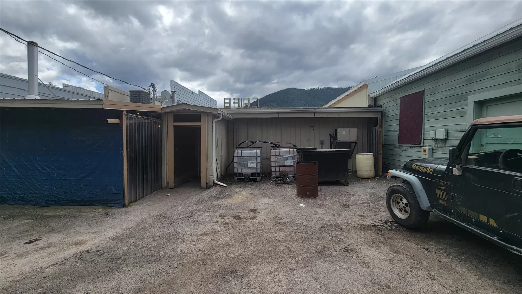 20 Mullan Road W Superior Buildingland Waterfront