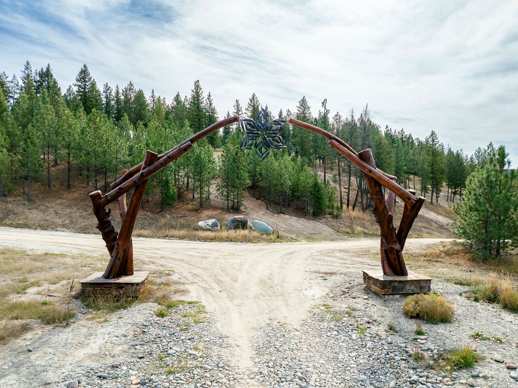 Lot 18 Lake Heights Eureka Golf Waterfront