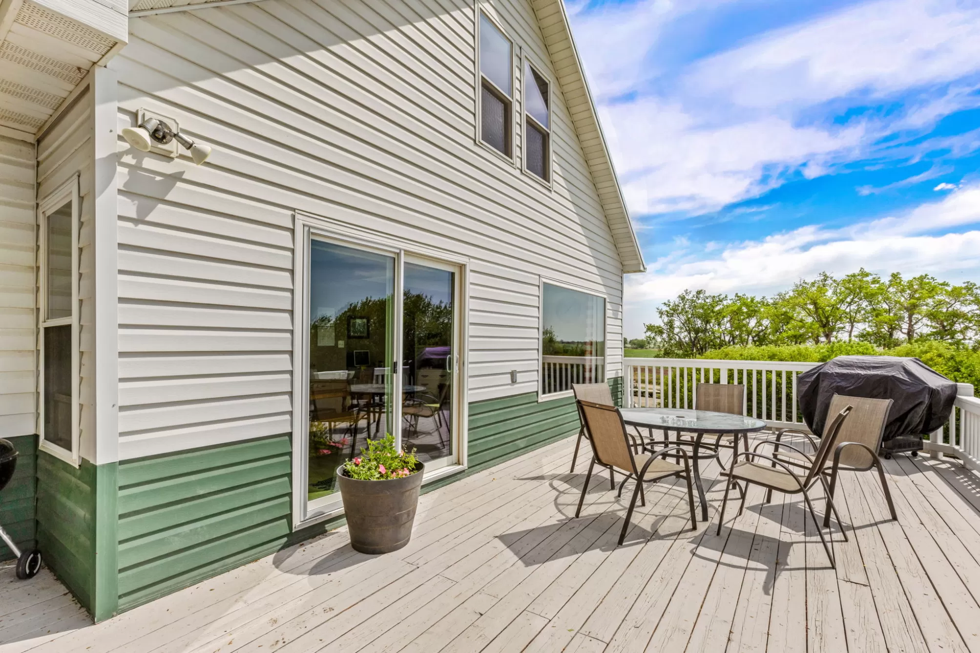 64 Holmesland Road Sun River Singlefamilyresidence