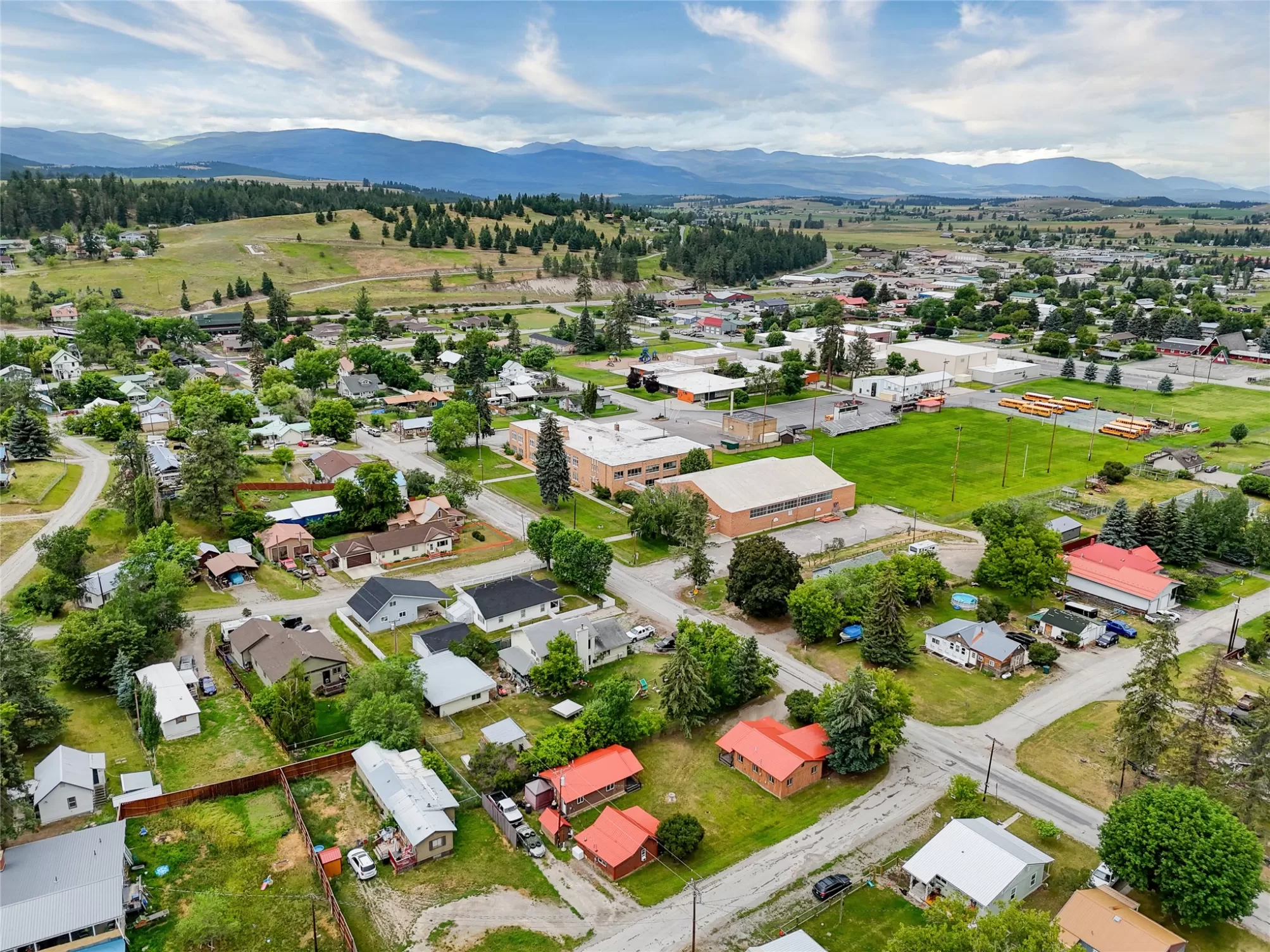 450 6th Street E Eureka Singlefamilyresidence 4 Be