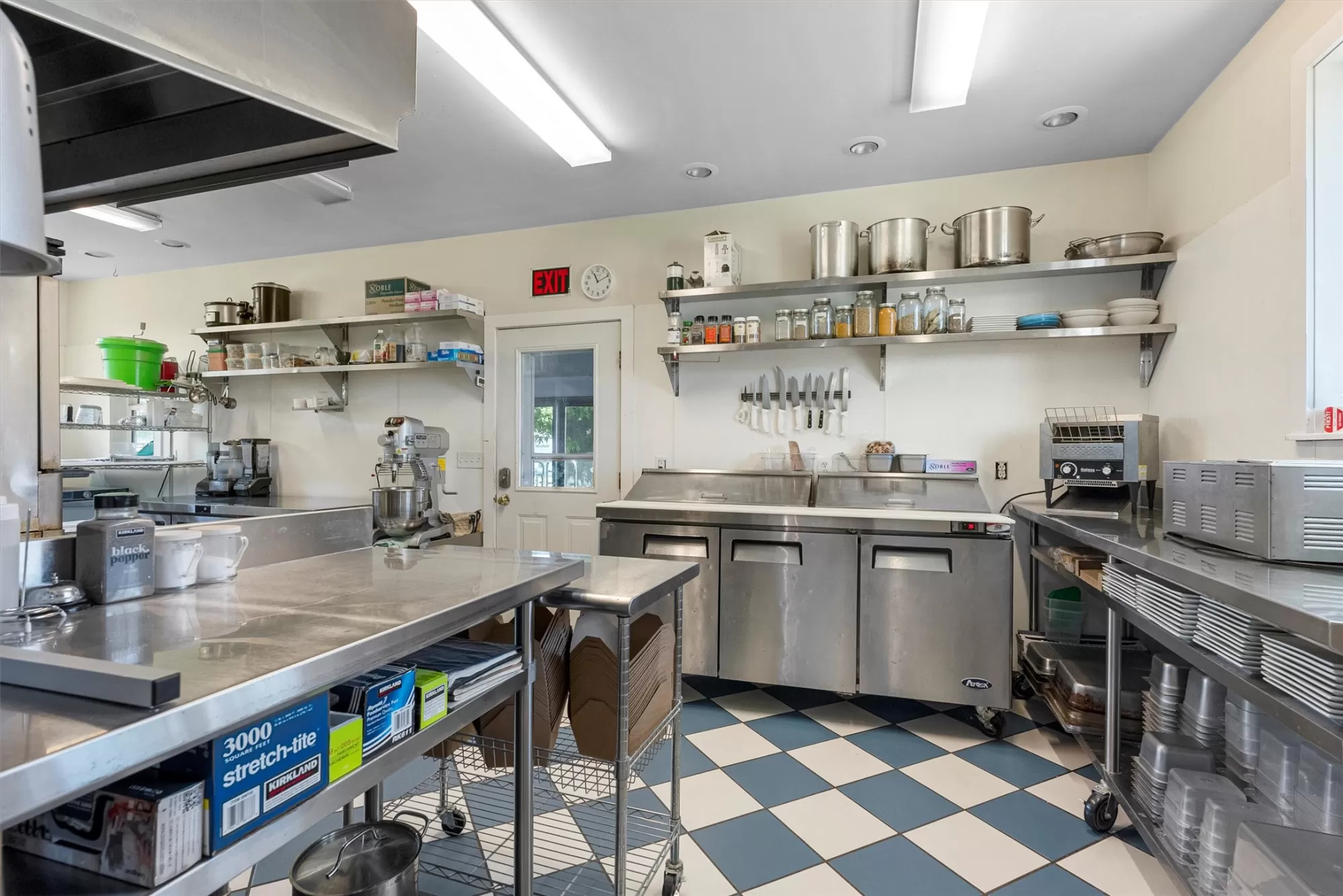 101 Church Street Stevensville Buildingland Waterf