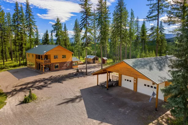 14550 Tepee Lake Road Polebridge Singlefamilyresid