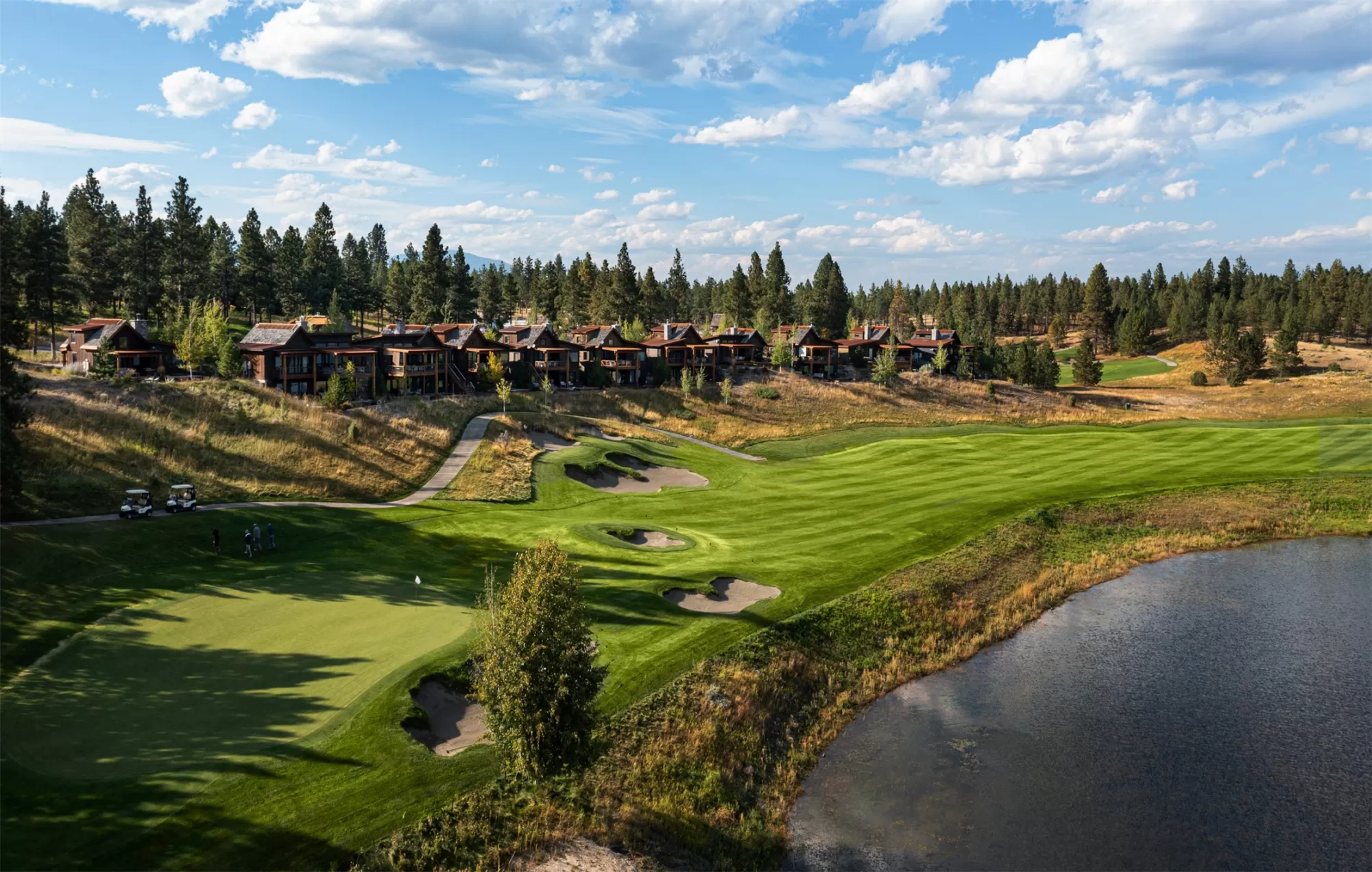 302 Glacier Peaks Road Eureka Golf Waterfront