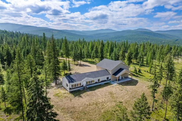 300 Burgess Road Trego Manufacturedhome 3 Bedrooms