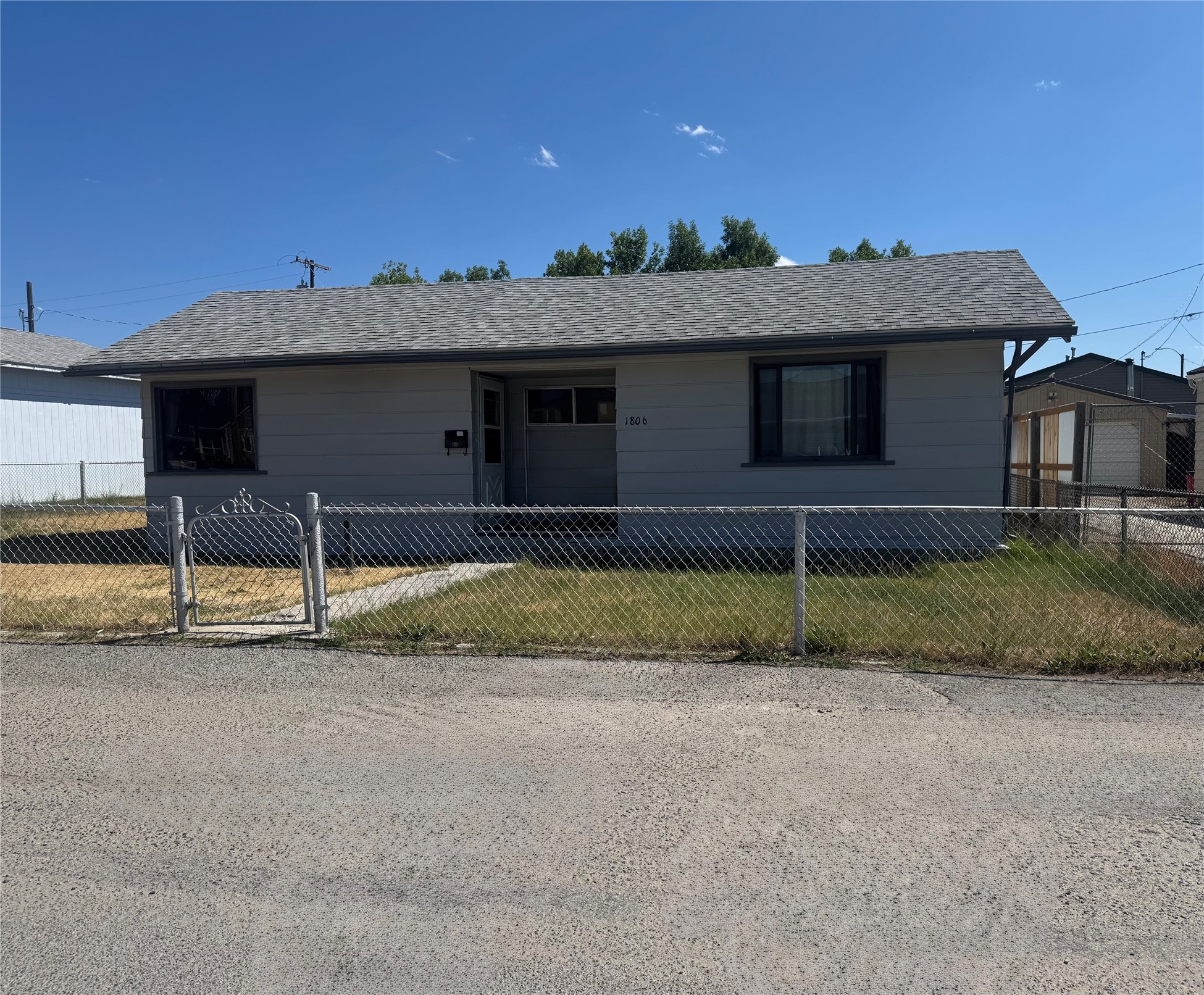 1806 C Street Butte Singlefamilyresidence 2 Bedroo