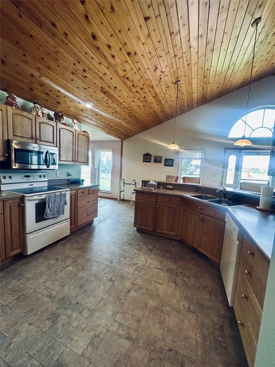 1450 Ray Road Helena Singlefamilyresidence 5 Bedro