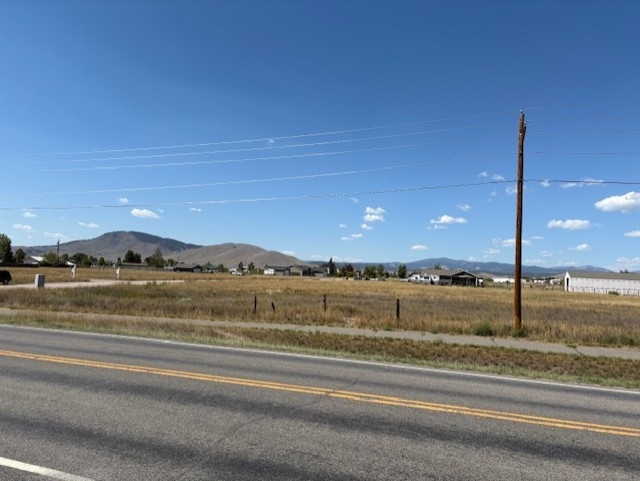 1194 Hunter Road Helena Waterfront