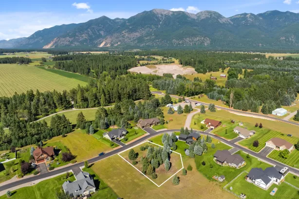 322 Spruce Meadows Loop Kalispell Waterfront
