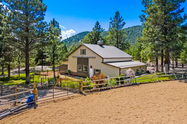 6260 Head Lane Helena Singlefamilyresidence 3 Bedr