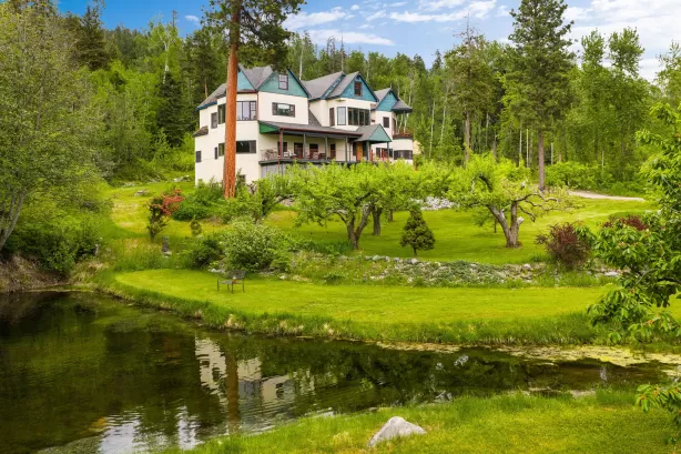 20322 MT Highway 35 Bigfork Singlefamilyresidence