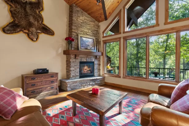 443 Osborn Avenue Bigfork Condominium 3 Bedrooms C