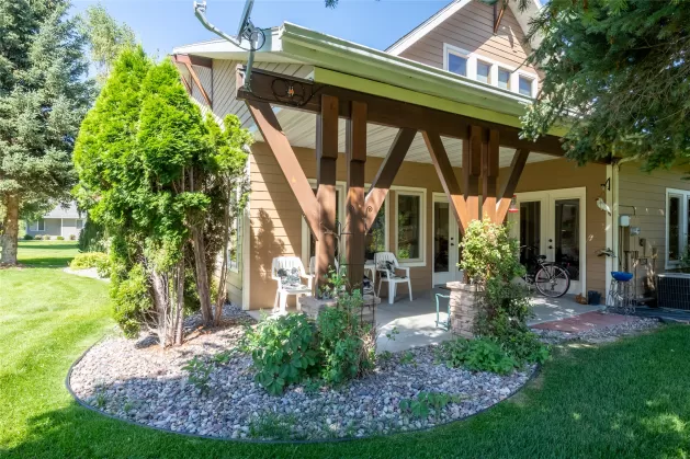 30 Cheyenne Trail Hamilton Townhouse 4 Bedrooms Co