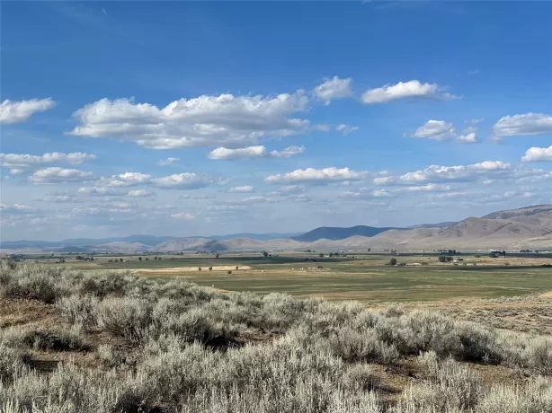 Nhn West Road Hot Springs Unimprovedland Waterfron