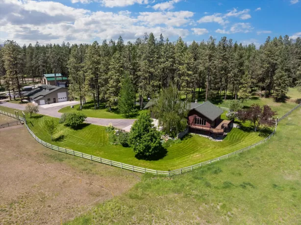 43 Pine Cone Lane Kalispell Singlefamilyresidence