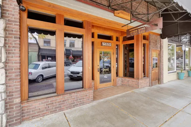 169 S 2nd Street Hamilton Building Waterfront 4350