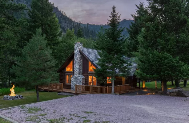 4 Ida Court Clinton Singlefamilyresidence 2 Bedroo