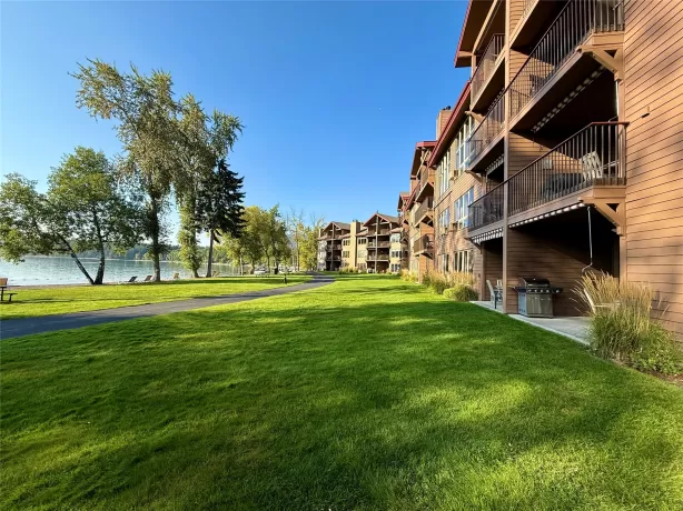 1400 Wisconsin Avenue Whitefish Condominium 2 Bedr
