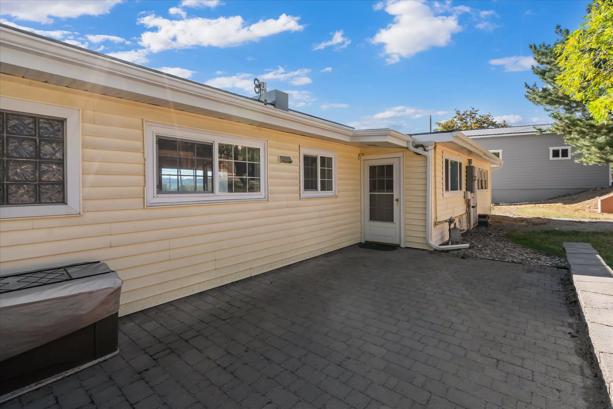 417 W Arizona Street Kalispell Singlefamilyresiden