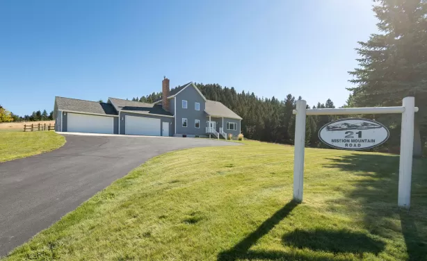 21 Mission Mountain Road Clancy Singlefamilyreside