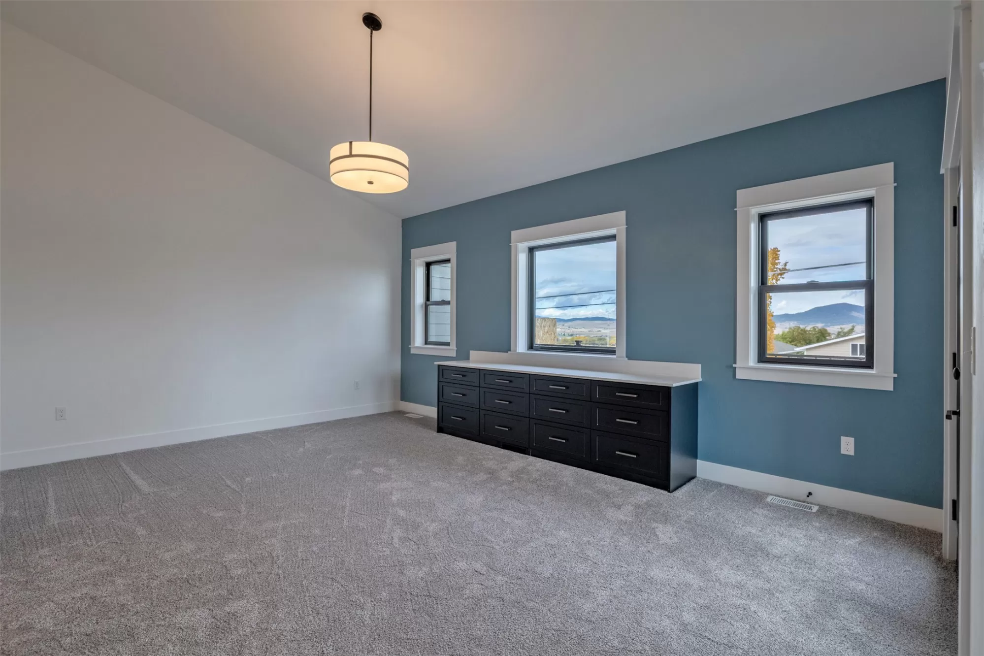 2211 Hauser Boulevard Helena Condominium 4 Bedroom