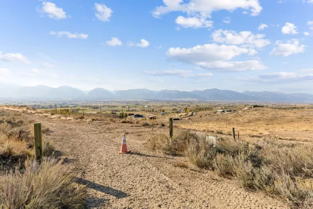 000 Corvallis Hill Drive Corvallis Waterfront 5 Ac