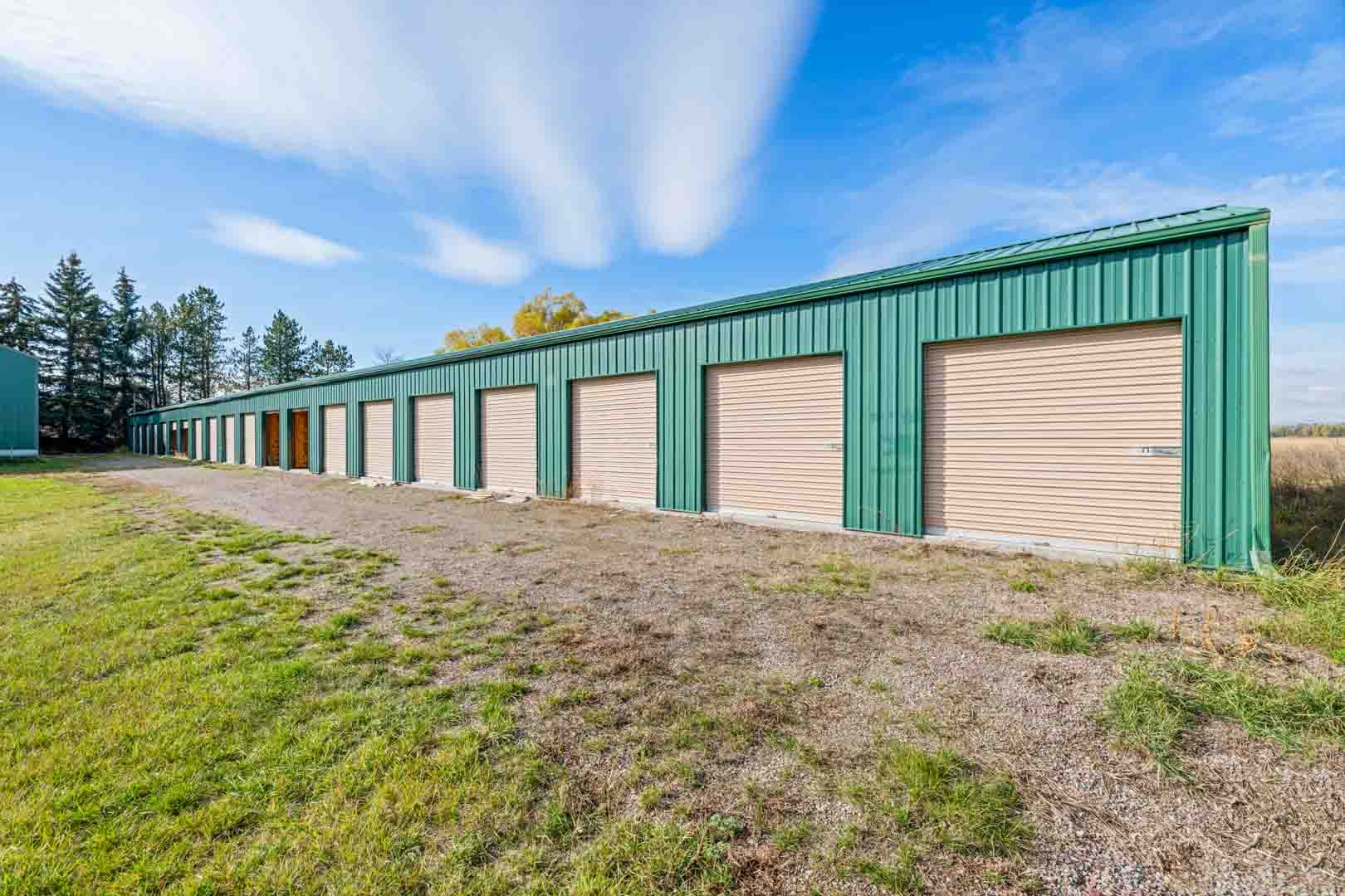3890 Us Highway 2 E Kalispell Buildingland Waterfr
