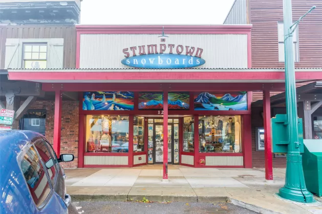 128 Central Avenue Whitefish Retail Ski Waterfront