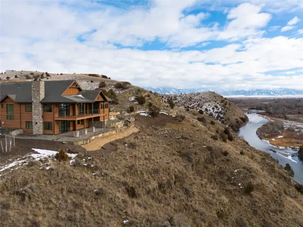 499 Saddle Ridge Road Manhattan Singlefamilyreside