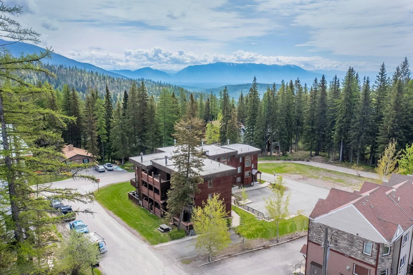 3808 Alpine Village Drive Whitefish Condominium 4