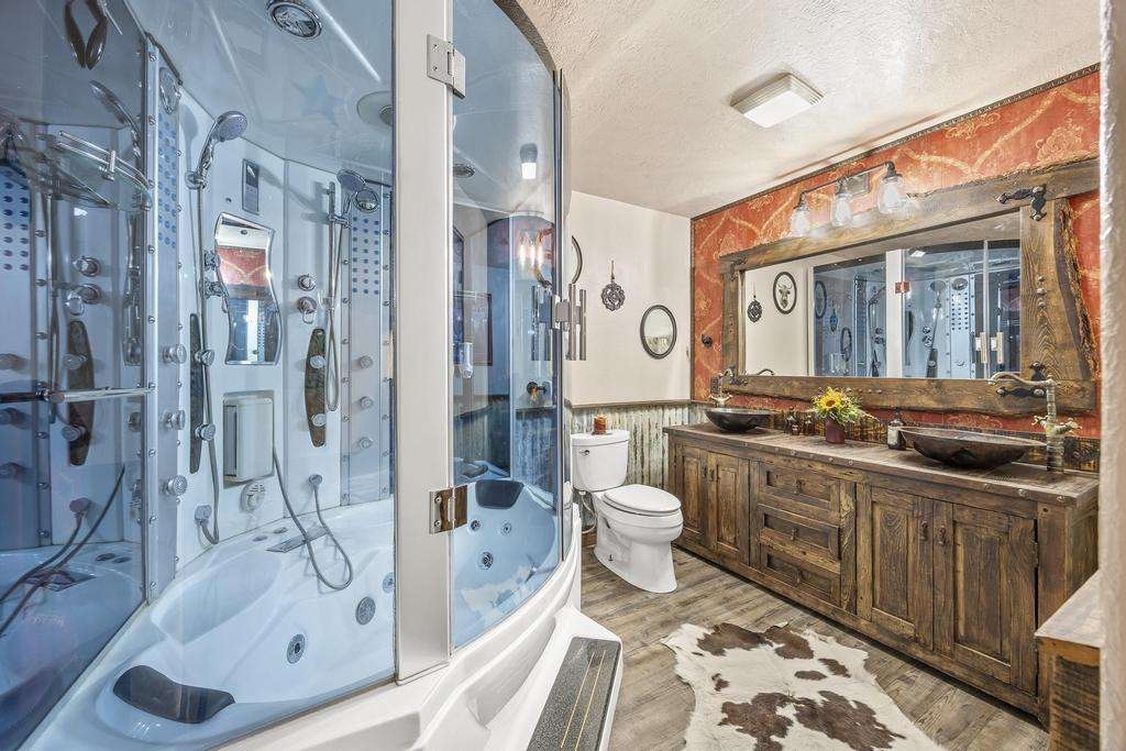 134 Daly Avenue Hamilton Singlefamilyresidence 3 B