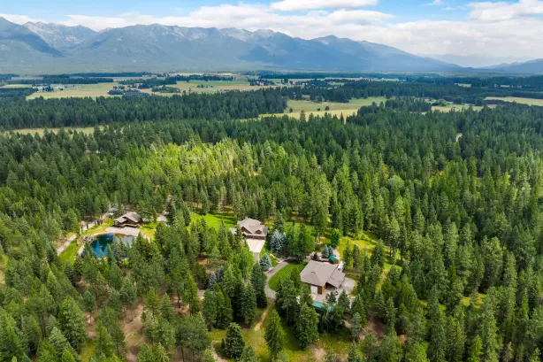 350 And 270 Old Paint Trail Bigfork Singlefamilyre