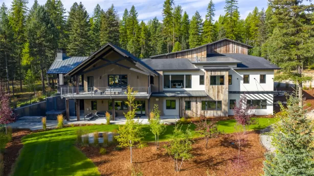 121 Whitefish Forest Loop Whitefish Singlefamilyre