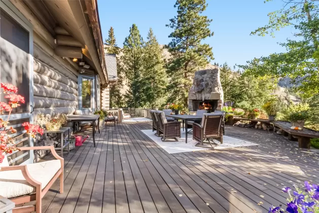 1789 Skalkaho Hwy Hamilton Singlefamilyresidence 1