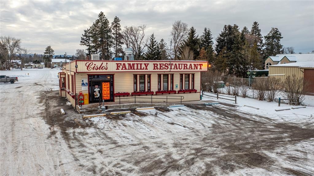 2046 Hwy 2 E Kalispell Business Waterfront 1972 Sq
