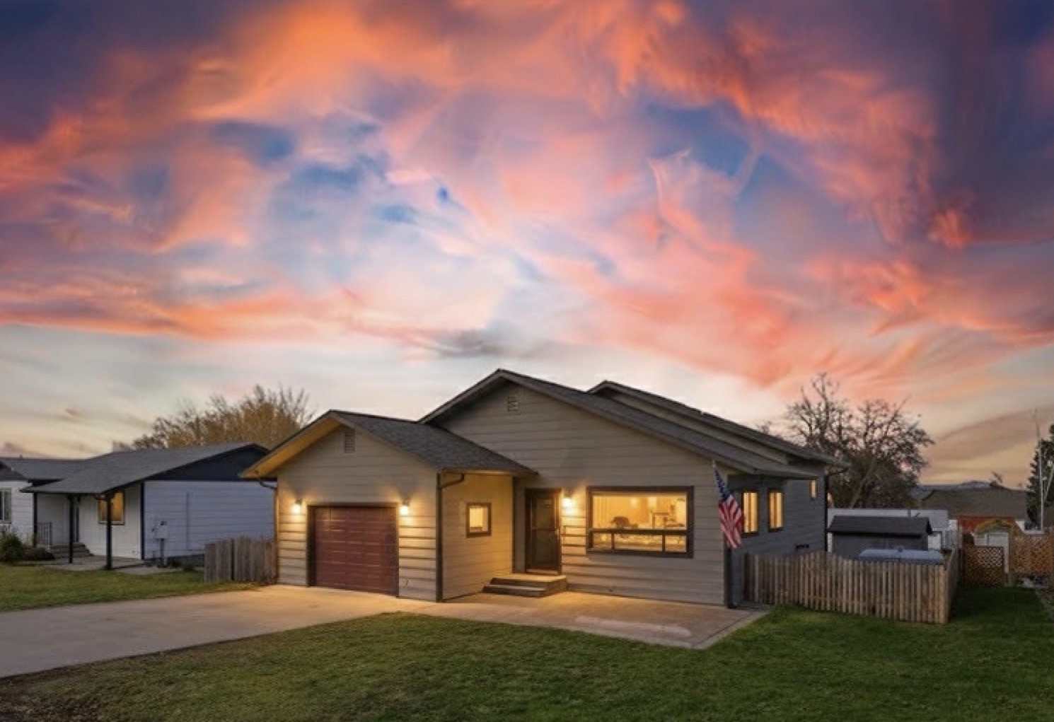 202 Island View Drive Polson Singlefamilyresidence