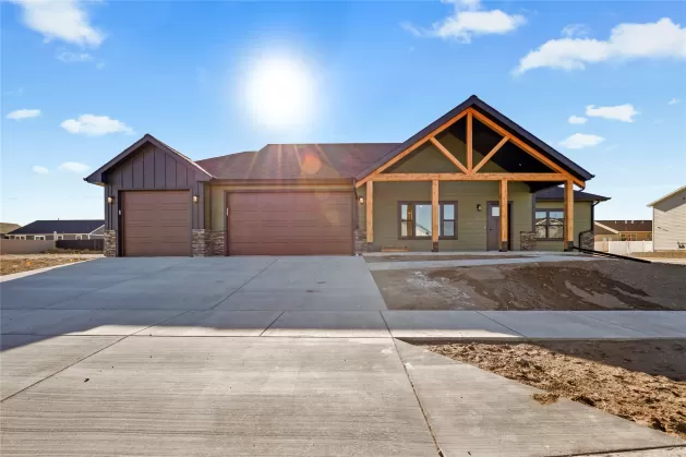 200 42nd Avenue Ne Great Falls Singlefamilyresiden