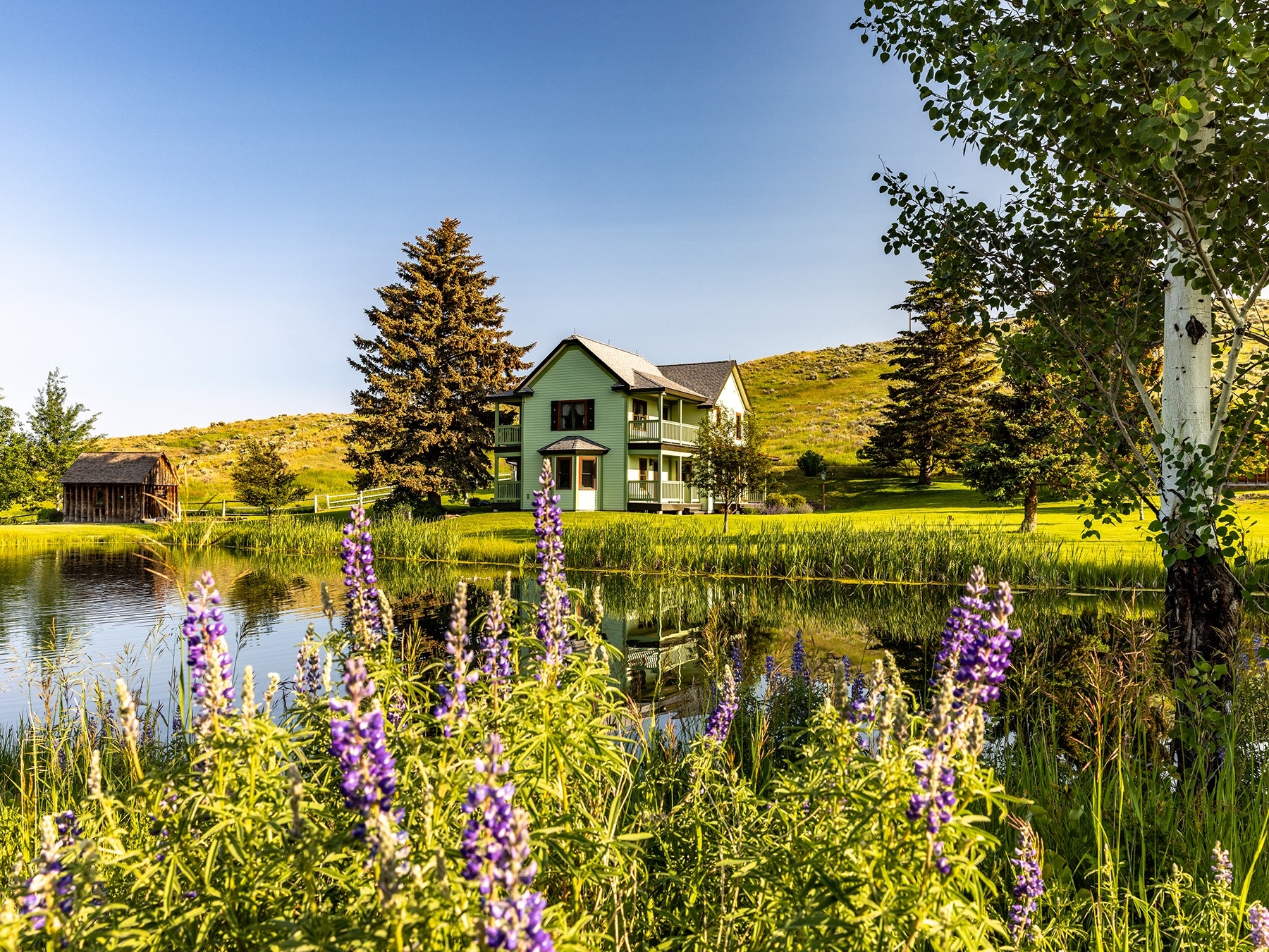 91 Porcupine Road Wilsall Singlefamilyresidence 2