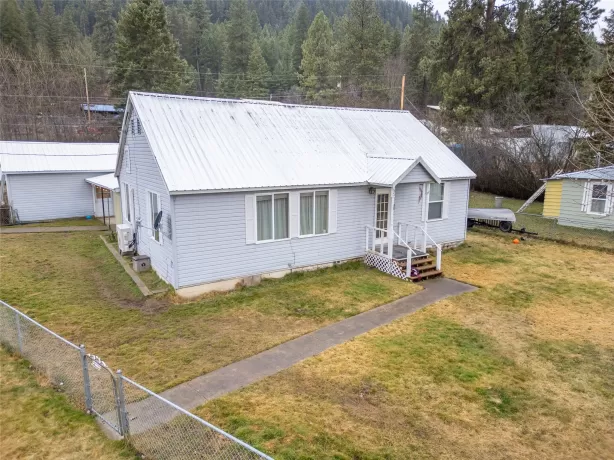 514 E Grant Avenue Troy Singlefamilyresidence 2 Be