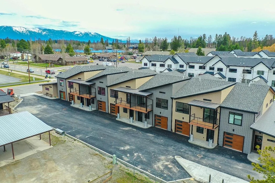 1010 E 7th Street Whitefish Condominium 3 Bedrooms