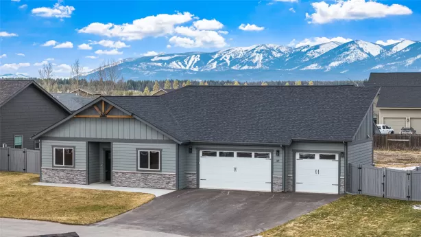 37 Hodgson Court Columbia Falls Singlefamilyreside