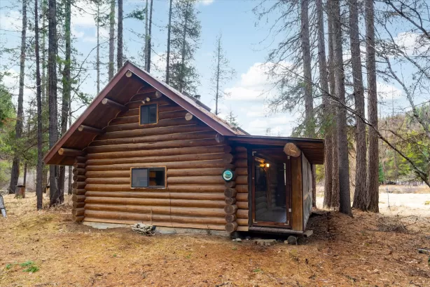 796 Tamarack Lane Troy Singlefamilyresidence 1 Bed